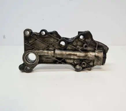 Mercedes-Benz C W204 Other engine bay part A6511800810