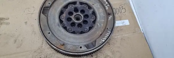 BMW 1 E81 E87 Dual mass flywheel 577479