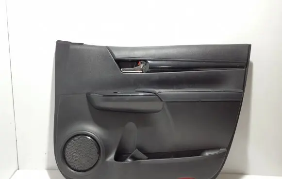 Toyota Hilux (AN120, AN130) Front door card panel trim 67610YP040C0