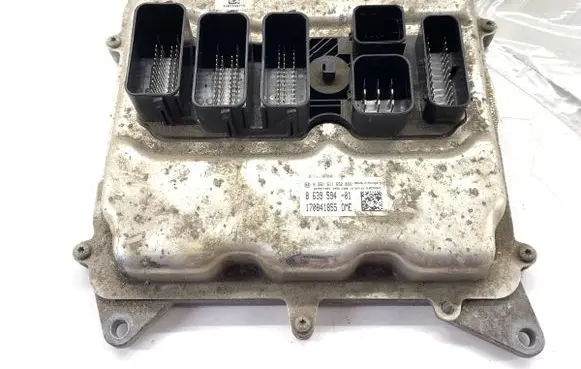 BMW 3 F30 F35 F31 Engine control unit/module ECU 8639594
