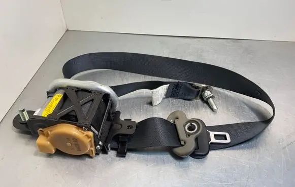 Nissan Murano Z50 Front seatbelt C9183HR 1034685