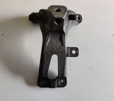 Audi A5 Sportback 8TA Engine mounting bracket 00057325