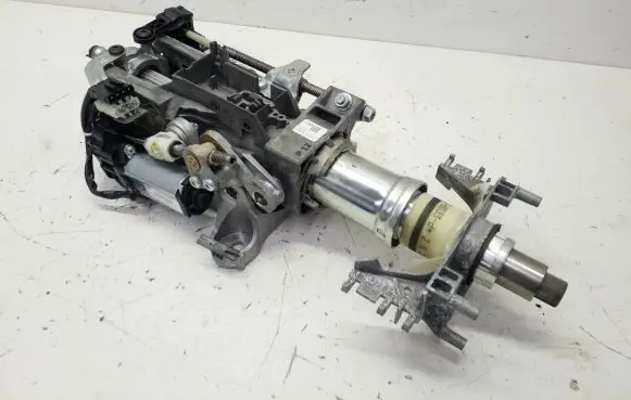 BMW 5 F10 F11 Steering wheel axle 6788155