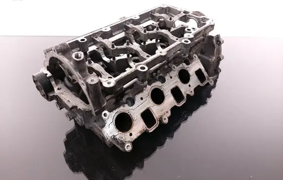 Audi A6 S6 C6 4F Engine head 1059354CR
