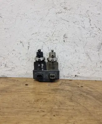 Audi A6 S6 C5 4B Turbo solenoid valve 059906629