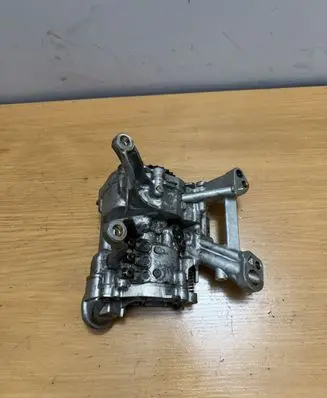 BMW 3 G20 G21 Oil pump 8631810