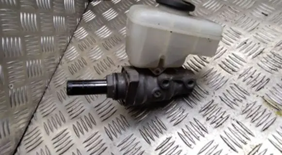 Lexus GS 300 350 430 450H Master brake cylinder 80050