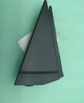 Nissan Pulsar Rear door glass trim molding
