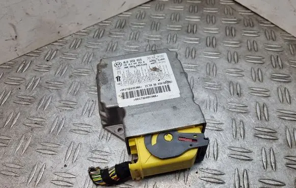 Audi Q7 4L Airbag control unit/module 4L0959655 5WK43419 4L0910655B