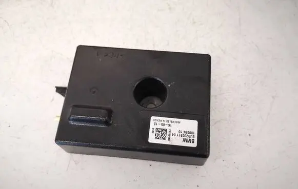 BMW 1 F20 F21 Antenna control unit BU923091104 10859410