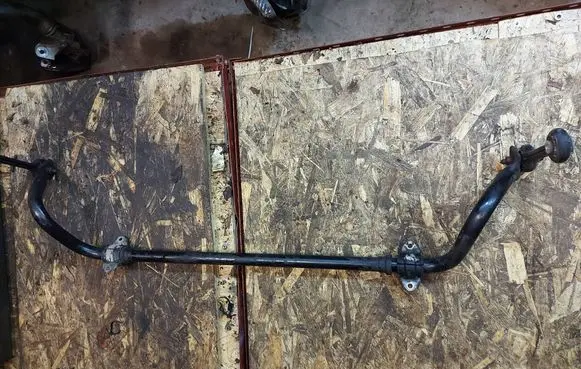 Audi Q5 SQ5 8R Front anti-roll bar/sway bar 8R0411309B 0610412011
