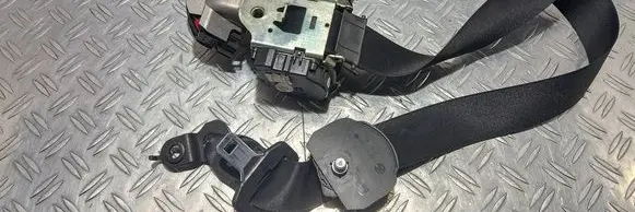 Mercedes-Benz R W251 Front seatbelt 33033476A