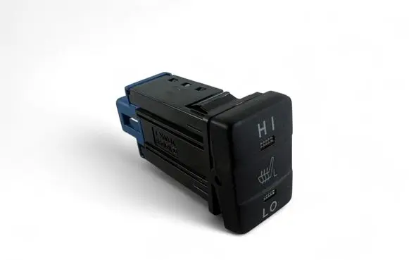 Toyota Auris E180 Seat heating switch 8475112110