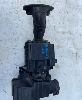 Honda Insight Air filter box
