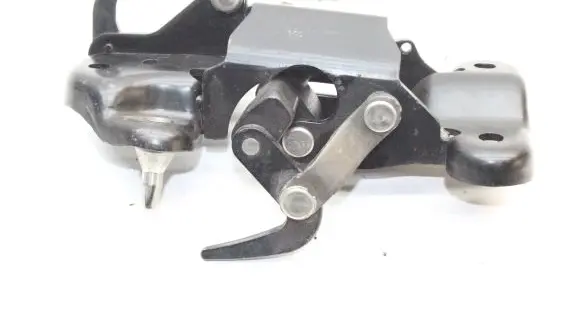 Audi TT TTS Mk2 Convertible roof lock/latch 8J7871405A