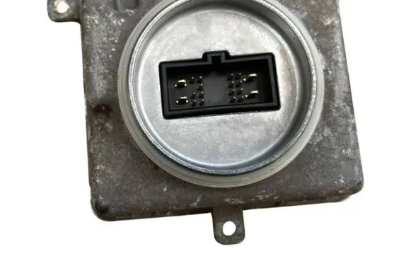 Opel Astra K LED ballast control module 39077813 695085258
