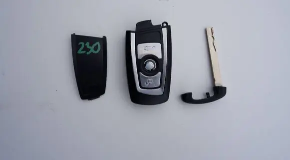 BMW 3 F30 F35 F31 Ignition key/card 9254906 ESD1004912C 868MHZ