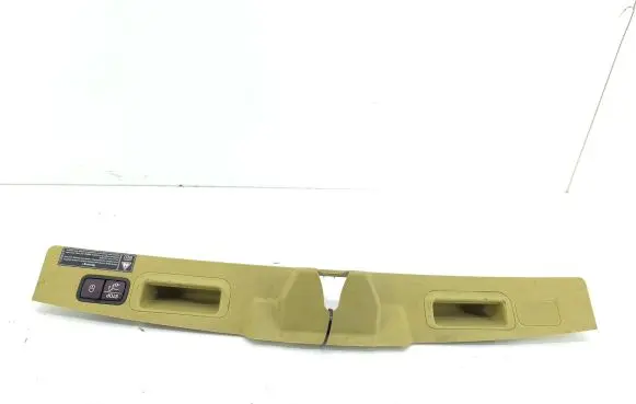 Mercedes-Benz GL X164 Tailgate/boot lid lock trim a1647400130