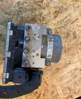 Volkswagen Golf VII ABS Pump 5Q0614517CQ