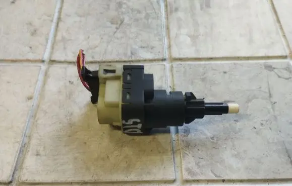 Skoda Superb B5 (3U) Brake pedal sensor switch 1K2945511