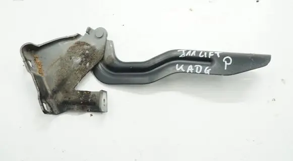Nissan Qashqai Engine bonnet/hood hinges