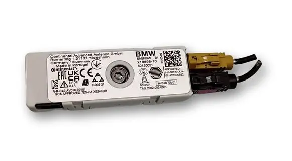 BMW 5 G60 G61 Aerial antenna amplifier 65205A5F0A5 5A5F0A5