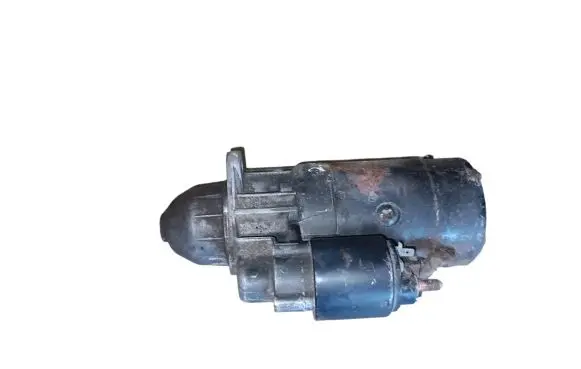BMW 5 E39 Starter motor 0001218009