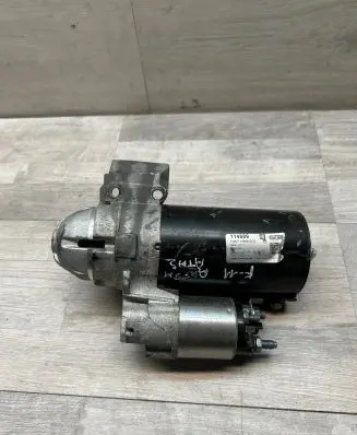 BMW 5 F10 F11 Starter motor 114689 F032114689ZC0