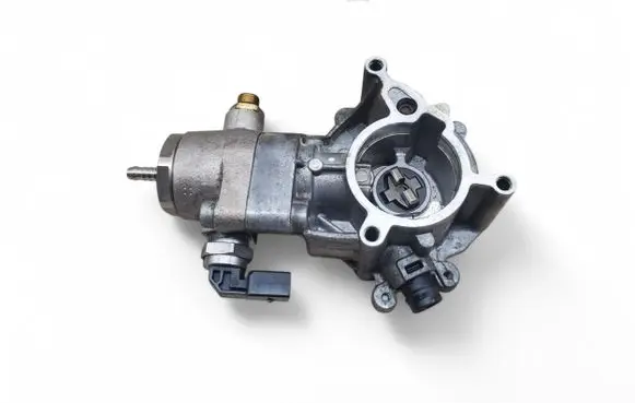 Audi A3 S3 8V Vacuum pump 06L145100B 06L127027B
