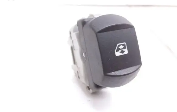 Renault Megane II Electric window control switch 315013A 28082