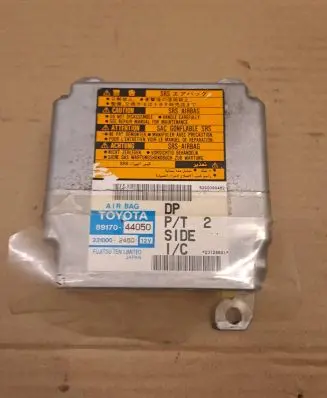 Toyota Avensis T220 Airbag control unit/module 8917044050 52G0390482 2310002460