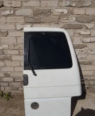 Volkswagen Transporter - Caravelle T4 Back/rear loading door