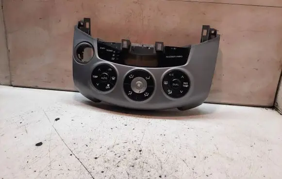 Toyota RAV 4 (XA30) Climate control unit 5590042250 4559442060