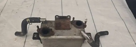 Mitsubishi Pajero Oil filter mounting bracket 