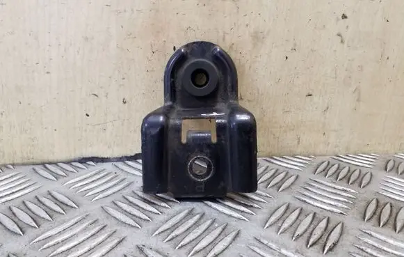 Subaru Forester SH Radiator mount bracket