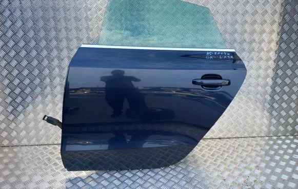 Audi A5 Sportback 8TA Rear door