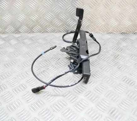 Hyundai Tucson IV NX4 Engine bonnet/hood lock/latch loop/hook 81130N9900