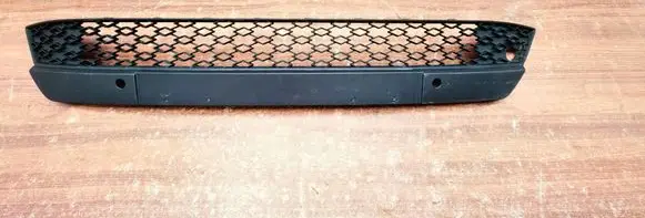 Skoda Kodiaq Front bumper lower grill 565853677F