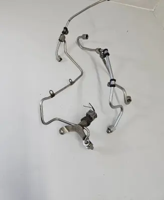 Audi A6 S6 C6 4F Fuel injector supply line/pipe 06E127509M
