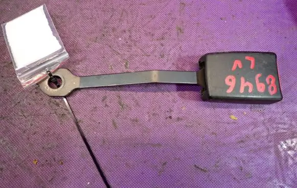 Fiat Seicento/600 Front seatbelt buckle 30002574