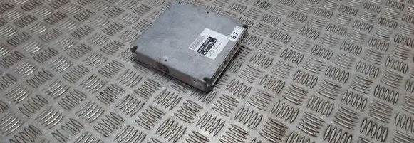 Toyota RAV 4 (XA20) Engine control unit/module 8966142A10 1758005441