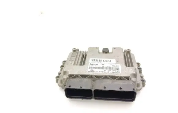 Hyundai i40 Engine control unit/module 391202A210 391252A210 0281018494