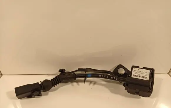 Audi A8 S8 D3 4E Air suspension front height level sensor 4E0616576J