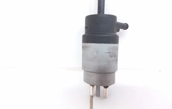 Mercedes-Benz E W210 Windscreen/windshield washer pump 1408690021