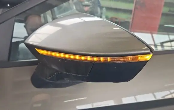 Seat Leon (5F) Front door electric wing mirror IMPRK1580095