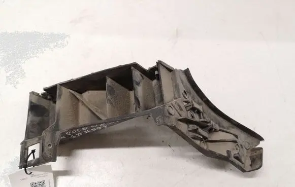 Volkswagen Polo IV 9N3 Rear bumper mounting bracket 6Q6807376
