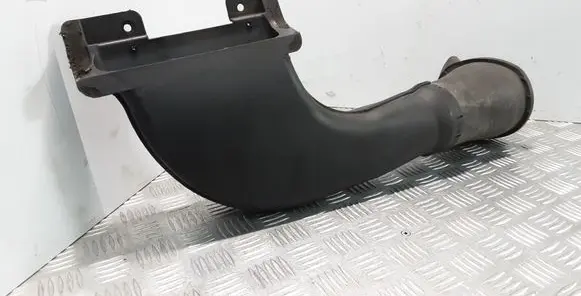 Mitsubishi Pajero Air intake duct part MR404731
