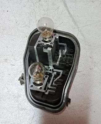 Audi A6 S6 C6 4F Tail light bulb cover holder 89033806 89037046