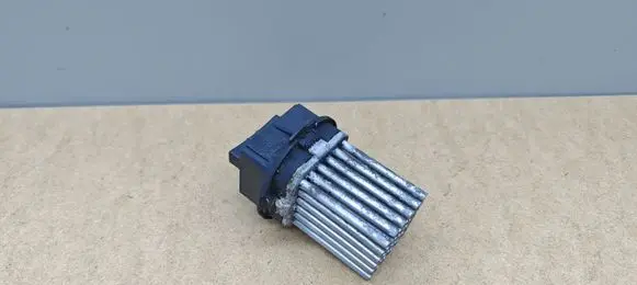 Mercedes-Benz E W212 Heater blower motor/fan resistor 