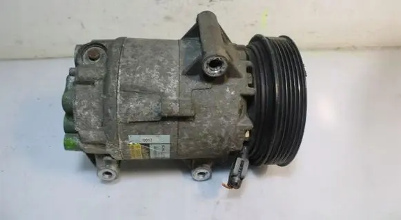 Renault Megane II Air conditioning (A/C) compressor (pump)
